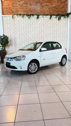 TOYOTA ETIOS 1.5 XLS 16V FLEX 4P MANUAL TOYOTA ETIOS 1.5 XLS 16V FLEX 4P MANUAL
